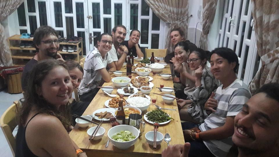 Tree House Hostel ダラット エクステリア 写真