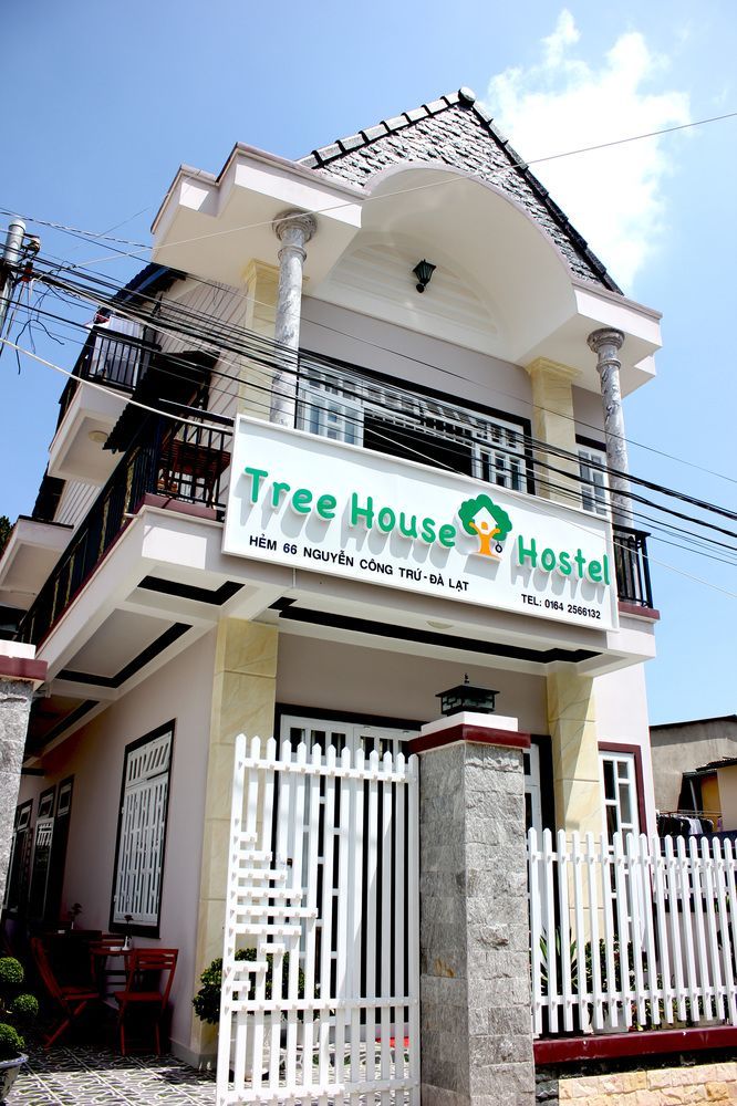 Tree House Hostel ダラット エクステリア 写真
